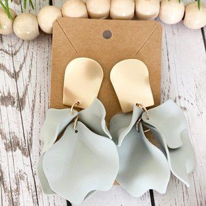 Gray flower petal earrings